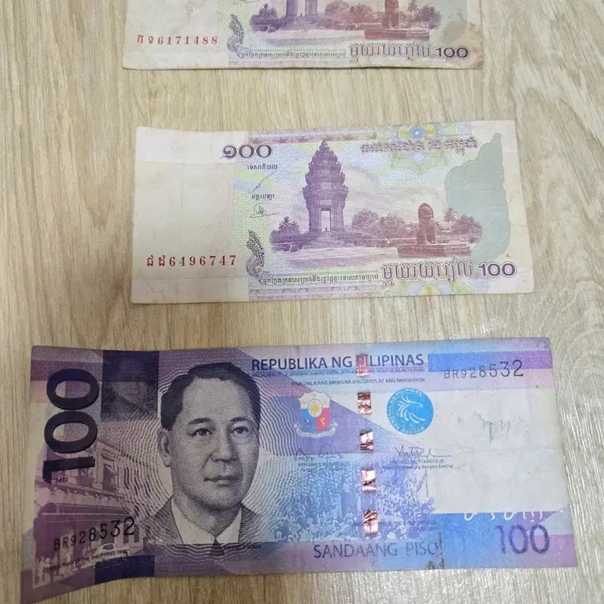 [BUNJANG] Cambodia 100 Riel &amp; Philippines 100 Peso Banknotes / 캄보디아 100 리엘 / 필리핀 100 페소 지폐