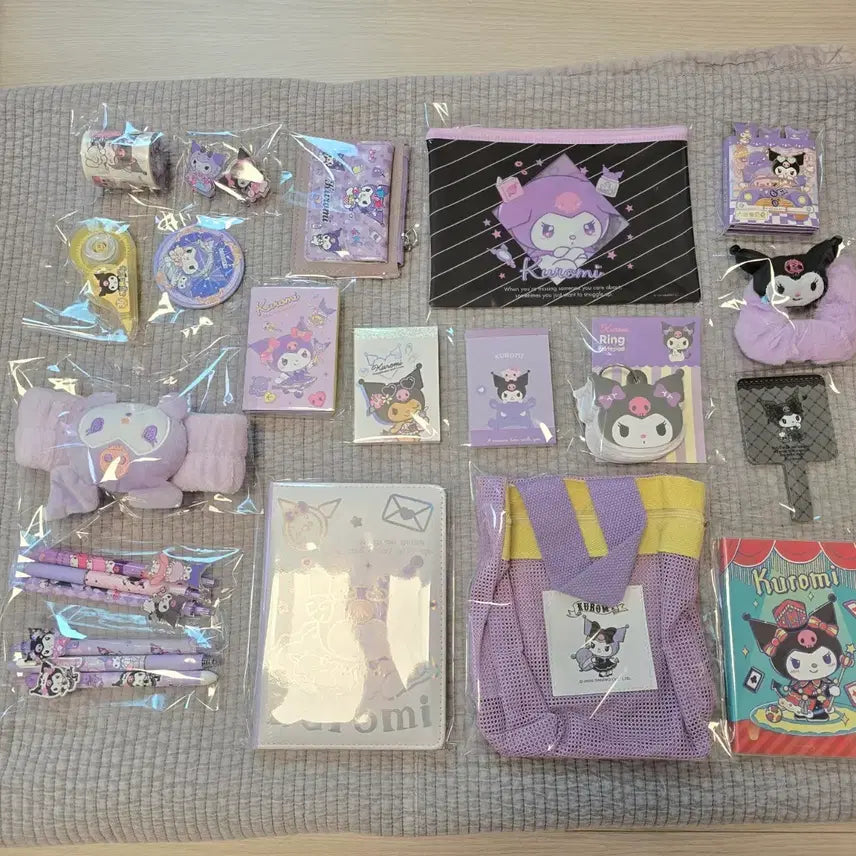 [BUNJANG] Kuromi Merchandise Bundle / [바로구매] 쿠로미 굿즈 일괄 구성전체공개 네고X