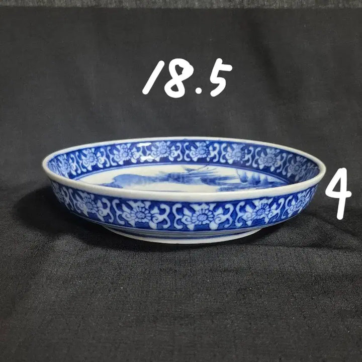 [BUNJANG] Joseon Dynasty White Porcelain Blue-and-White Landscape Plate / 청화 백자 산수화 접시 반 수반 필세