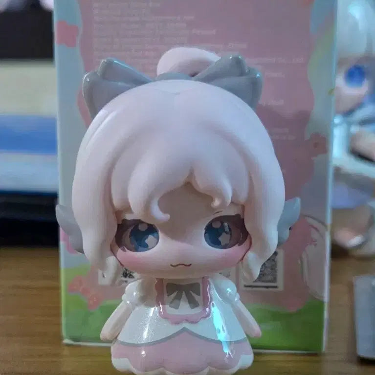 [BUNJANG] Rururuf Story Mini Figure Grey Moth / 루루엘프 스토리 미니 피규어 회색 나방