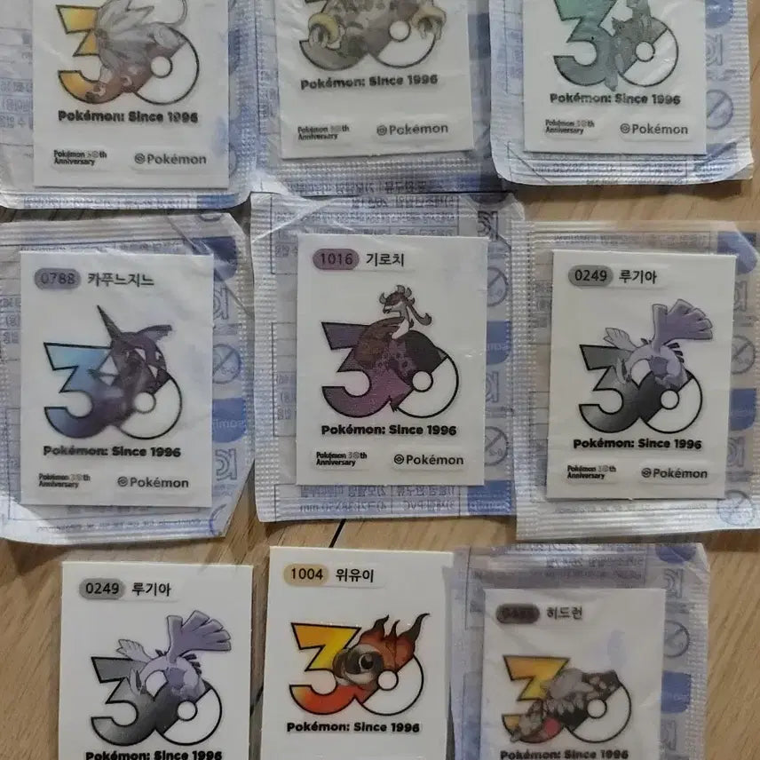 [BUNJANG] Pokemon 30th Anniversary Logo New Sticker / 포켓몬 30주년로고 신상띠부씰