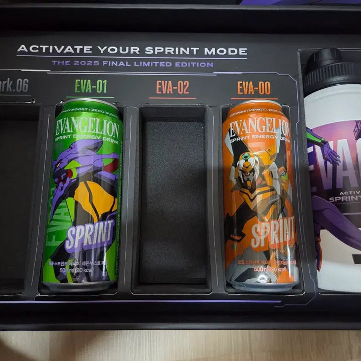 [BUNJANG] Evangelion 30th Anniversary Special Edition Sprint Set (Tumbler, 4 Types of Drinks) / 에반게리온 30주년 기념 스페셜 에디션 스프린트 세트(텀블러,4종류 음료 다 있음)