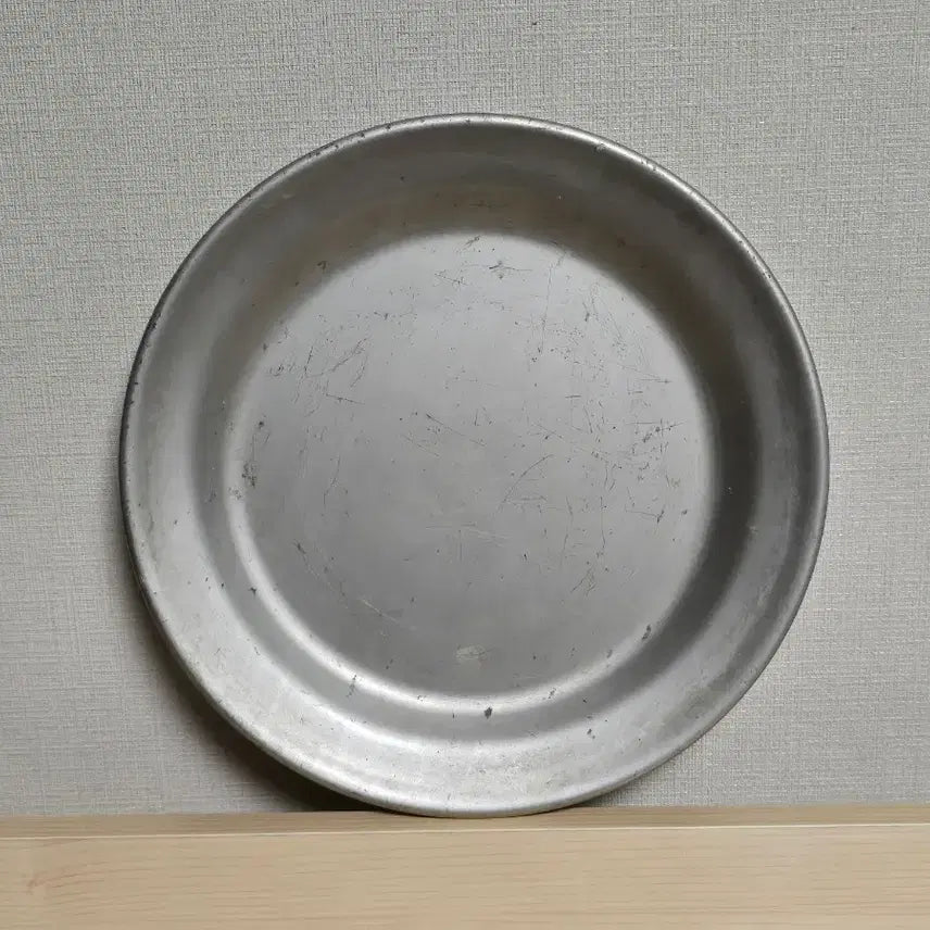 [BUNJANG] 1952 MIRRO US Military Aluminum Plate / 1952년 미군 알루미늄 빈티지 접시