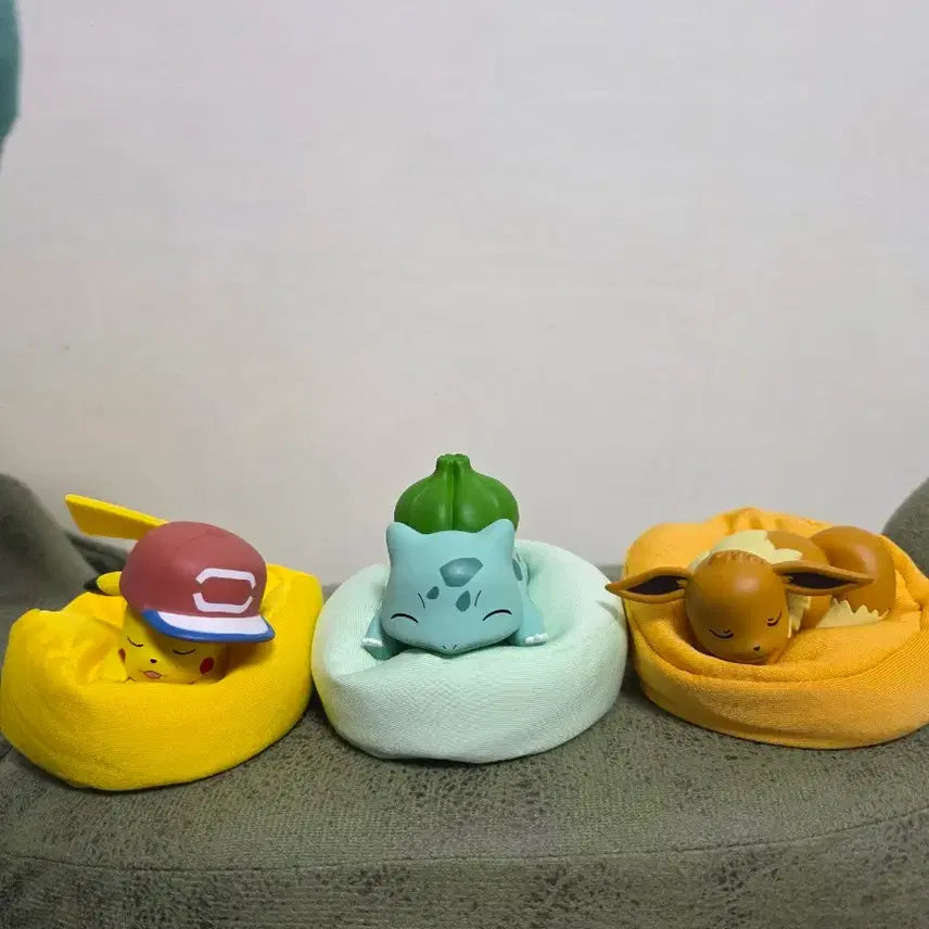 [BUNJANG] Pokemon Sleeping Eevee Figure (Sealed) / 포켓몬스터 잠자는 이브이 피규어(미개봉)