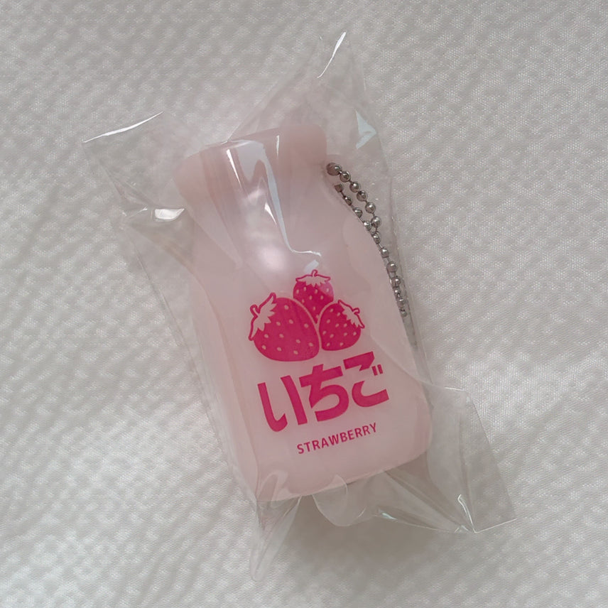 [BUNJANG] Strawberry Milk Bottle Light Gacha Miniature Keychain New / 우유병 라이트 가챠 불빛 미니어처 키링 딸기우유 새 상품