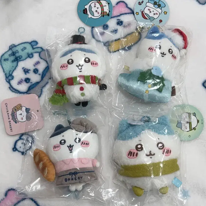 [BUNJANG] Chiikawa Hachiware Christmas Ornament Scarf Bakery Octopus Pajamas Mochi Fairy Mascot Bundle Set / 치이카와 하치와레 크리스마스 오너먼트 목도리 베이커리 문어 파자마 기본 모찌 요정 마스코트 일괄 양도합니다
