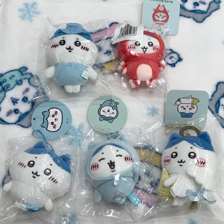 [BUNJANG] Chiikawa Hachiware Christmas Ornament Scarf Bakery Octopus Pajamas Mochi Fairy Mascot Bundle Set / 치이카와 하치와레 크리스마스 오너먼트 목도리 베이커리 문어 파자마 기본 모찌 요정 마스코트 일괄 양도합니다