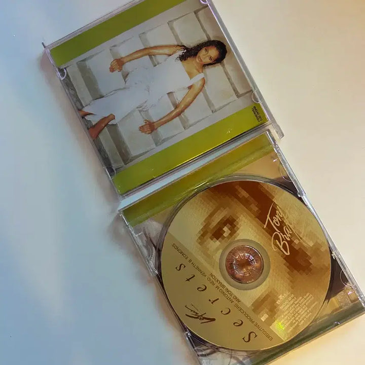 [BUNJANG] Toni Braxton Secrets CD / 토니 브랙스턴 Secrets CD