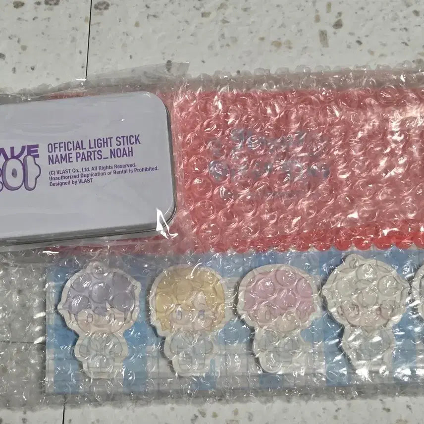 [BUNJANG] Playtime Group Noah Lightstick Parts &amp; Post-it Bundle Set / 노아 응원봉 파츠 &amp; 플레이브 포스트잇 일괄