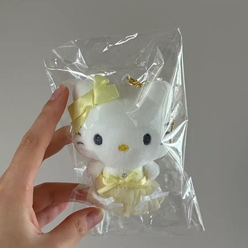 [BUNJANG] Hello Kitty Nikoknui Series Plush Doll with Keychain / 헬로키티 니코누이 시리즈