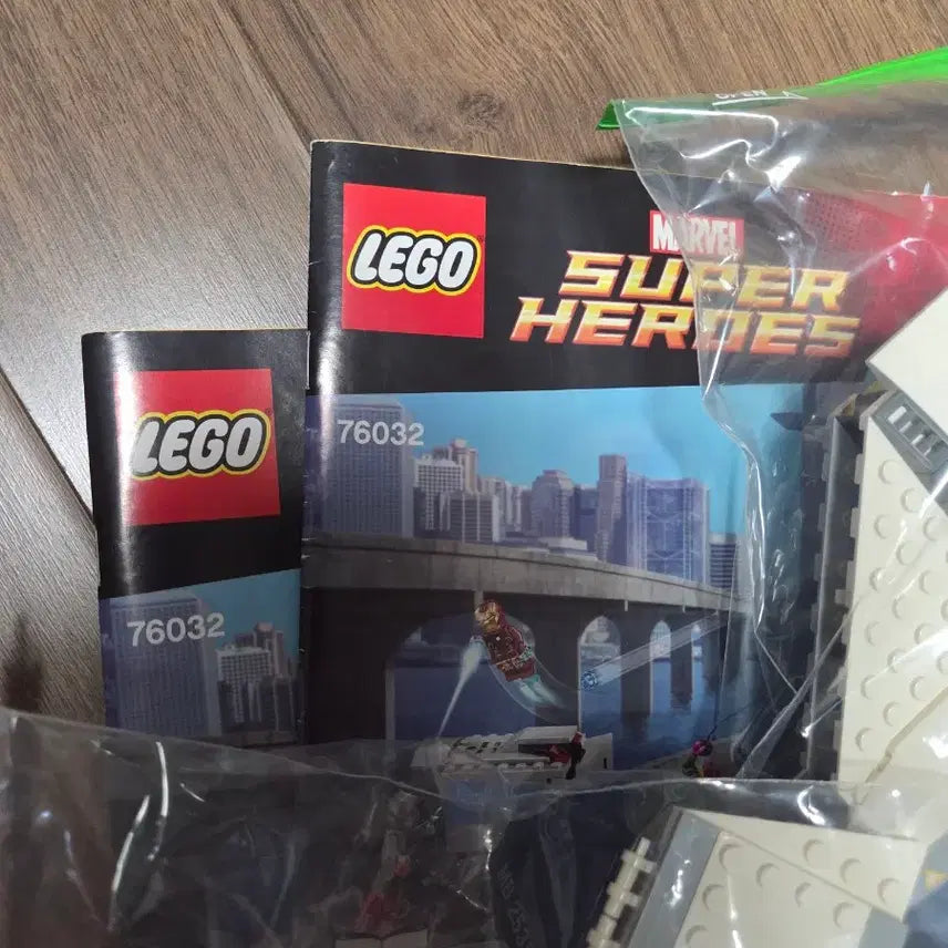[BUNJANG] LEGO Marvel Super Heroes 76032 Quinjet / 레고 마블 슈퍼히어로즈 76032 퀀젯
