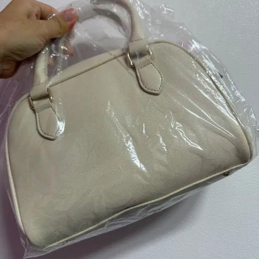 [BUNJANG] Sanrio Usahana Abeil Handbag / 산리오 우사하나 아베일 핸드백