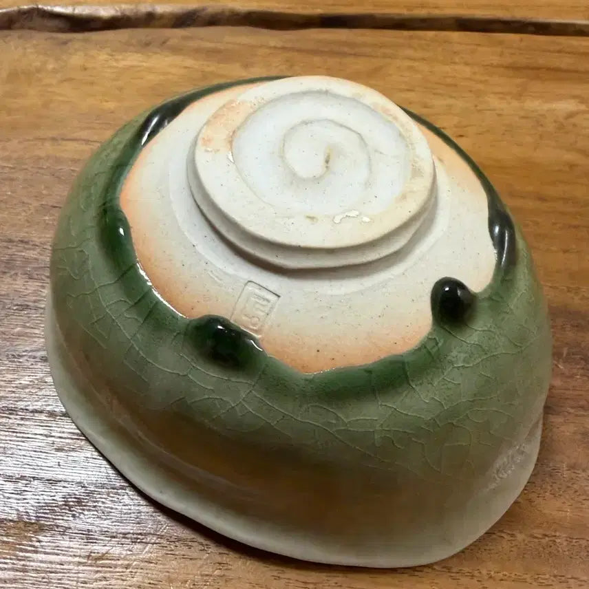 [BUNJANG] Master Song Chung-hyo Celadon Teapot / 제주도 도공 고 송충효 다관
