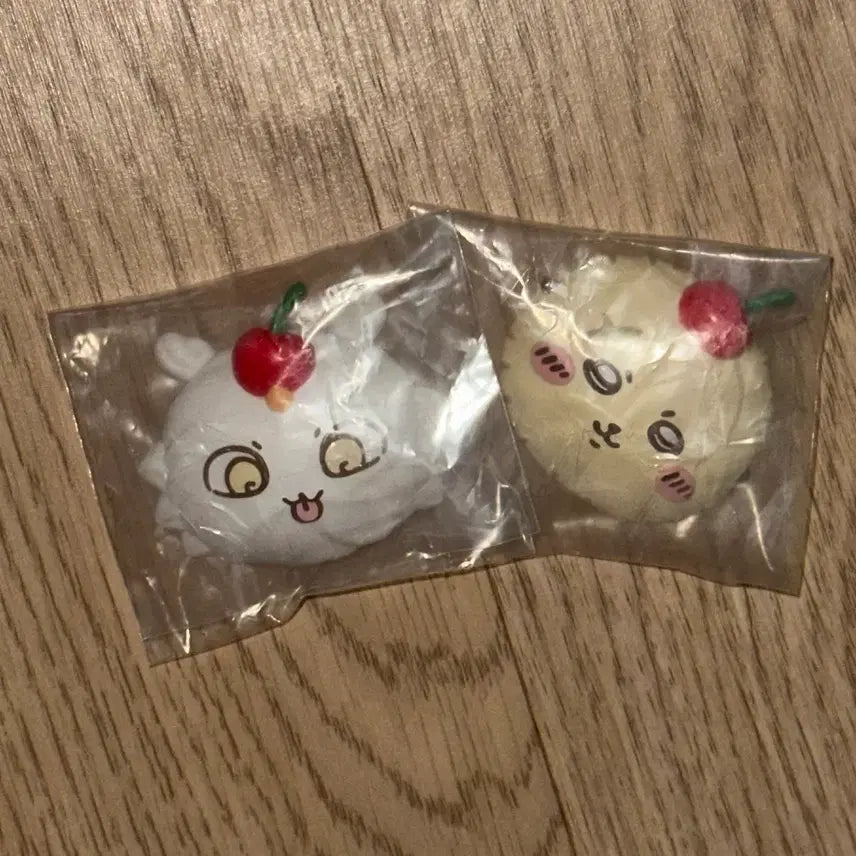 [BUNJANG] Chiikawa Whipping Magnet Set / 치이카와 휘핑 마그넷 아노코 랏코