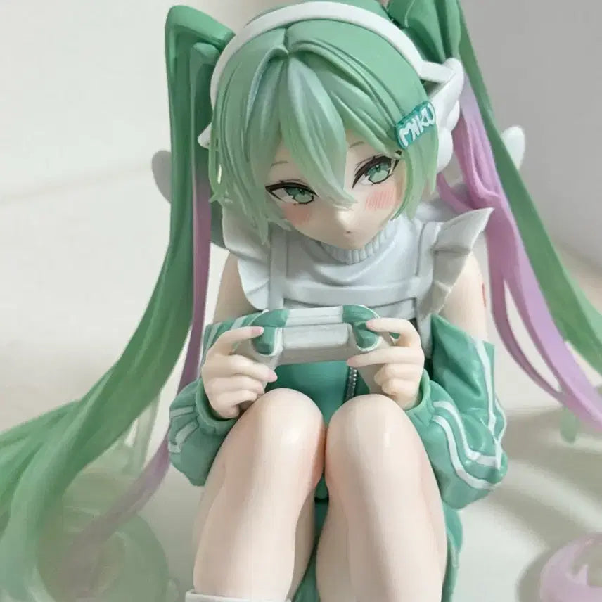 [BUNJANG] Miku Holiday Memories Game Figure / 미쿠 홀리데이 메모리즈 게임 피규어