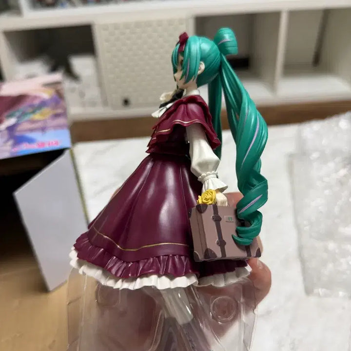 [BUNJANG] Hatsune Miku Classical Retro Figure / 하츠네 미쿠 클레시컬 레트로 피규어
