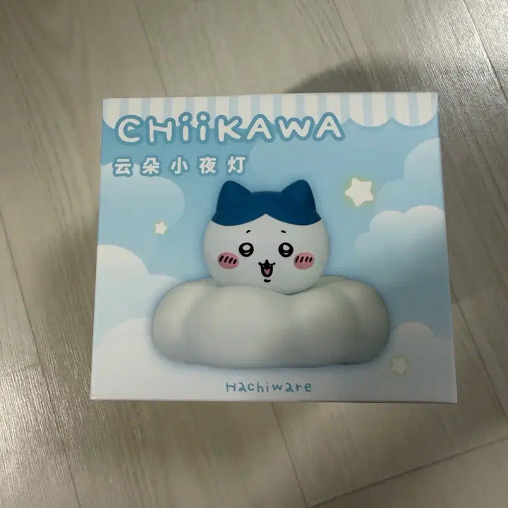 [BUNJANG] Holicuby Chiikawa Hachiware Cloud Mood Lamp Figure / 홀리박스 치이카와 먼작귀 하치와레 구름 무드등 피규어