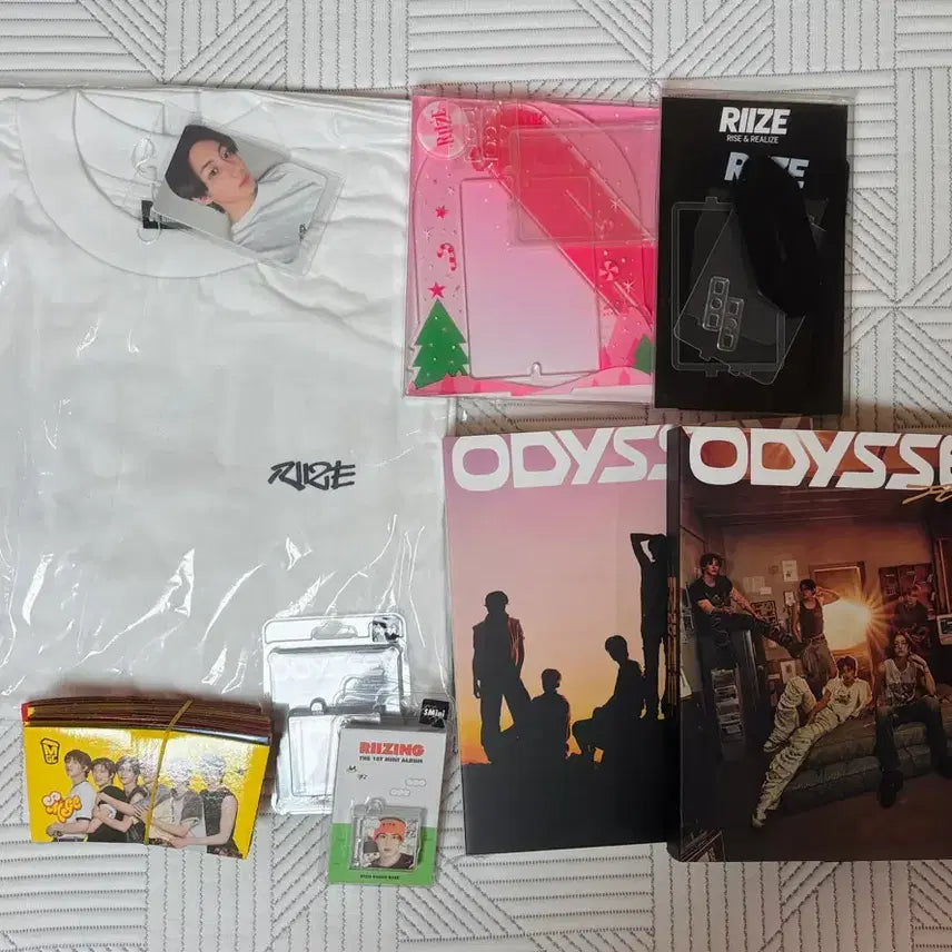 [BUNJANG] RIIZE Official Goods Bundle Set / 라이즈 공식 굿즈