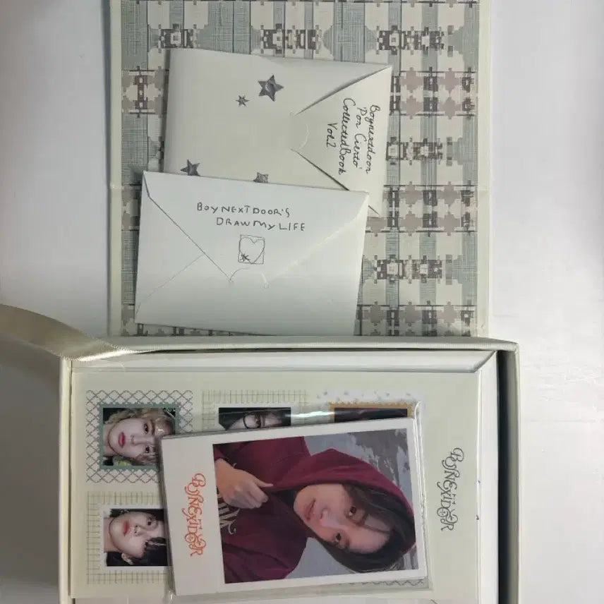 [BUNJANG] BOYNEXTDOOR Collected Book 2 Album (Photocards Included) / 보넥도 콜렉티드북2 개봉앨범(포카포함)