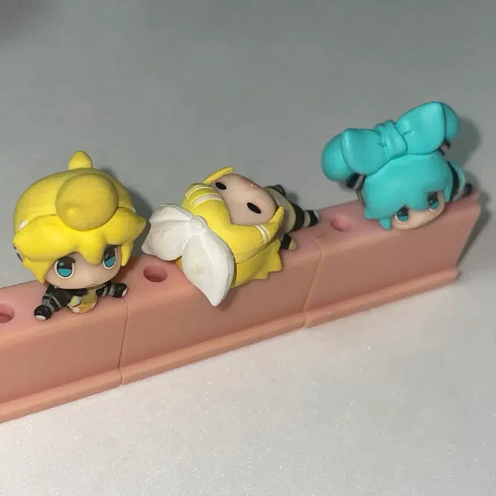 [BUNJANG] Vocaloid Miku, Rin, Len Earphone Jack Ear Cap Figure Bundle Set / 일괄) 보컬로이드 미쿠 린 렌 이어폰 잭 이어캡 고전 피규어
