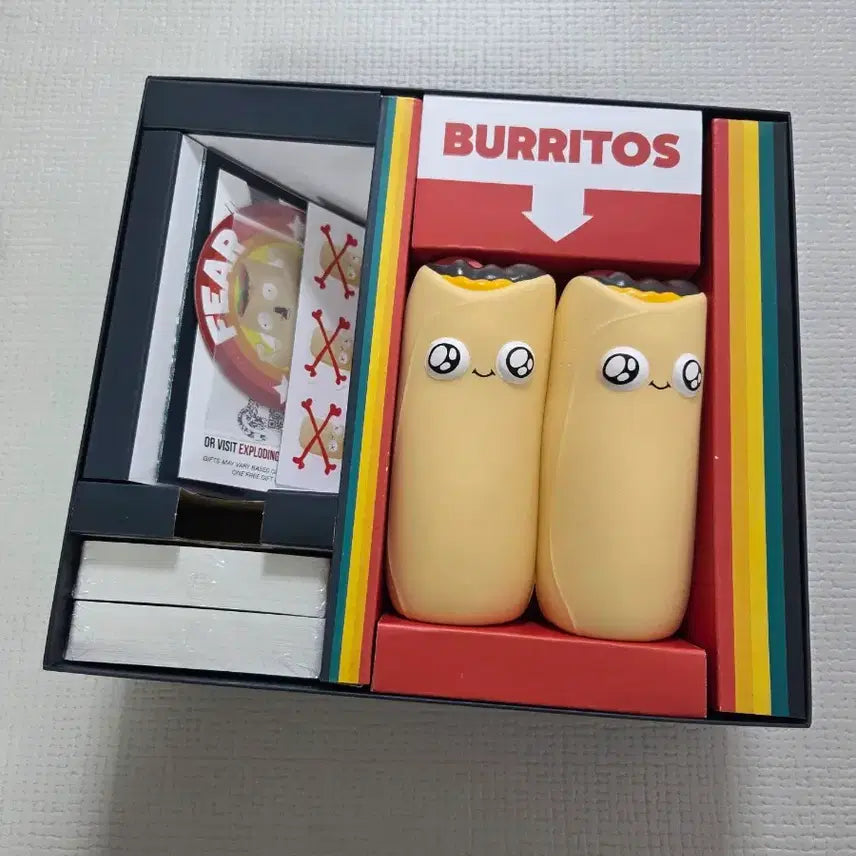 [BUNJANG] Exploding Kittens Throw Throw Burrito Board Game (English Edition, Unsealed) / 익스플로딩 키튼 Throw Throw Burrito 보드게임 영어 영문판 (새상품, 개봉 노플)