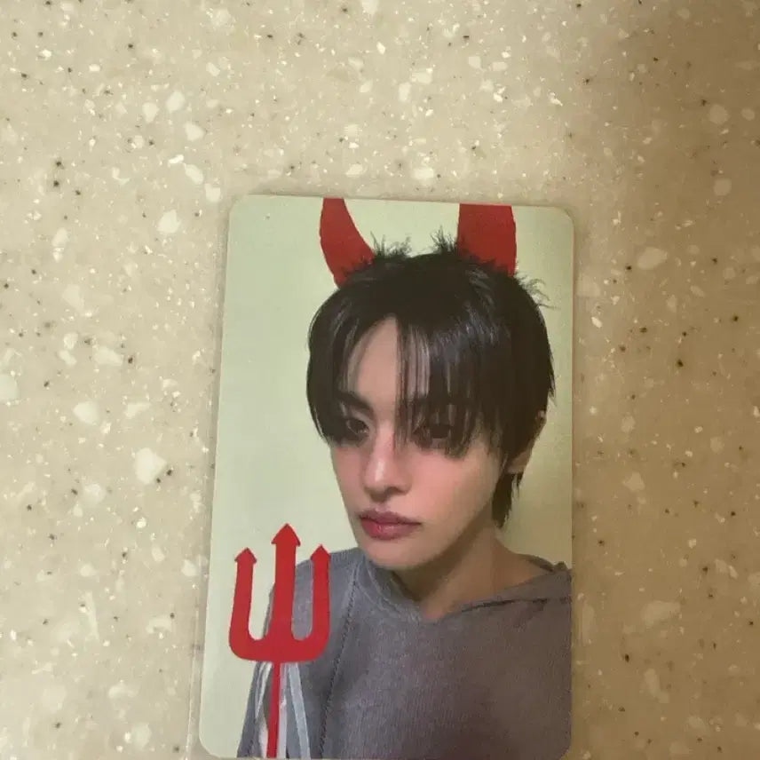 [BUNJANG] ALD1 ONE Mini Record Devil POB Rio Photocard / 알디원 미니레코드 악마 특전 리오