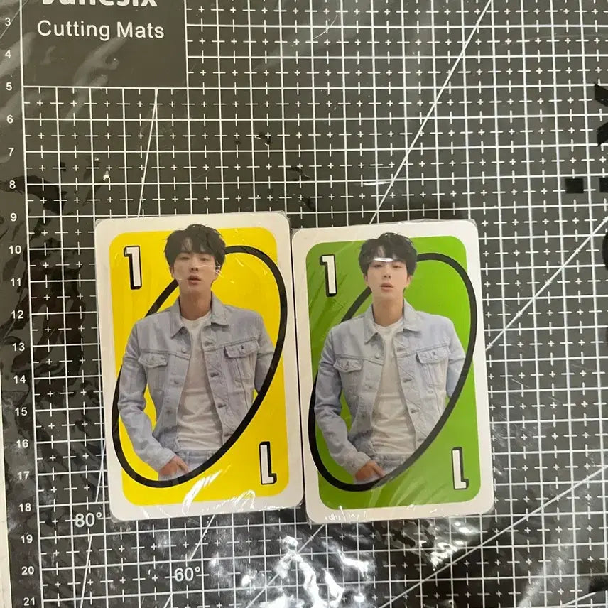 [BUNJANG] BTS UNO Card Game (Sealed) / Bts UNO 우노카드(미개봉)