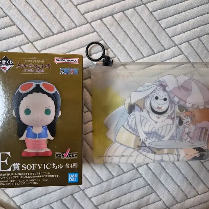 [BUNJANG] One Piece Sealed Figure with Pouch / 원피스 e상 미개봉 피규어 파우치 증정