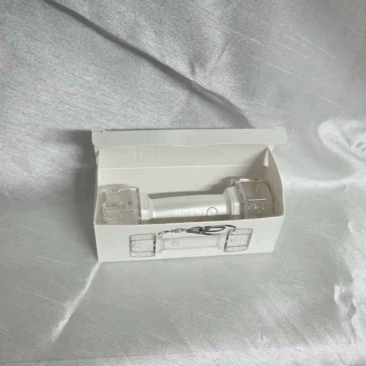 [BUNJANG] PLAVE Support Rod Keychain / 플레이브 응원봉 키링 아뵹 키링