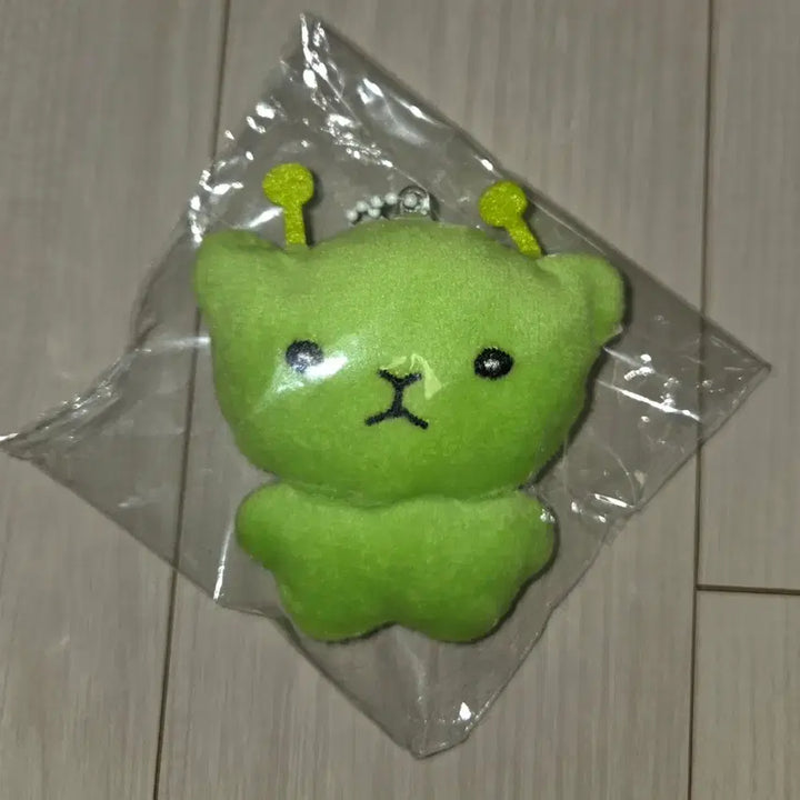 [BUNJANG] Pea Alien Weknyangi Astronaut Plush Keychain / 완두콩 외계인 왹냥이 우주 왹져 인형 키링