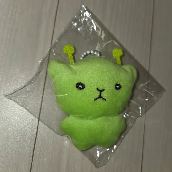 [BUNJANG] Pea Alien Weknyangi Astronaut Plush Keychain / 완두콩 외계인 왹냥이 우주 왹져 인형 키링