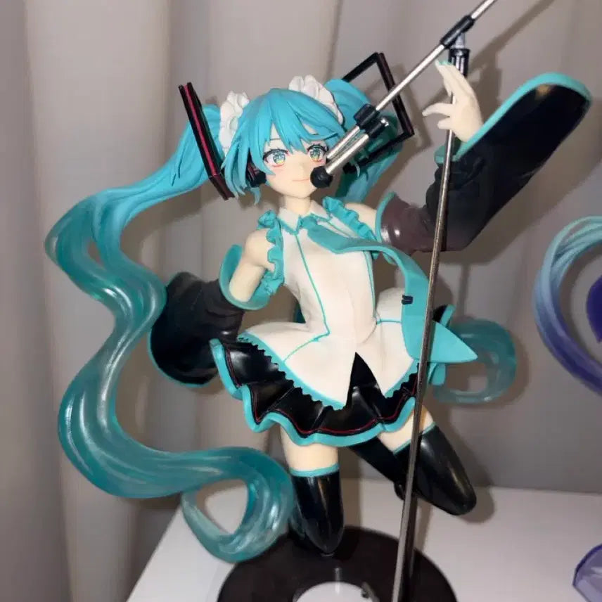 [BUNJANG] Hatsune Miku AMP+ 2023 Birthday Figure / 하츠네 미쿠 AMP+ 2023 생일 벌스데이 피규어