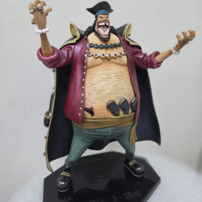 [BUNJANG] One Piece Blackbeard Teach Figure (Authentic) / POP 검은수염 티치 정품 원피스