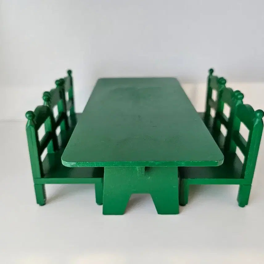 [BUNJANG] Sylvanian Families Old Green 6-Person Dining Table Set / 실바니안 올드 초록 6인식탁세트