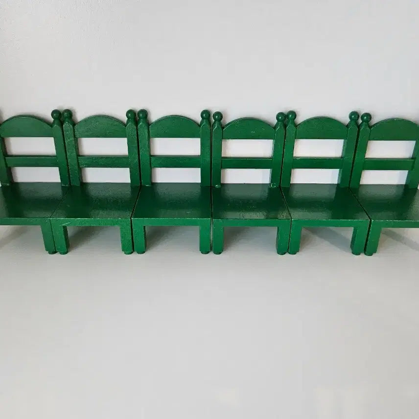 [BUNJANG] Sylvanian Families Old Green 6-Person Dining Table Set / 실바니안 올드 초록 6인식탁세트