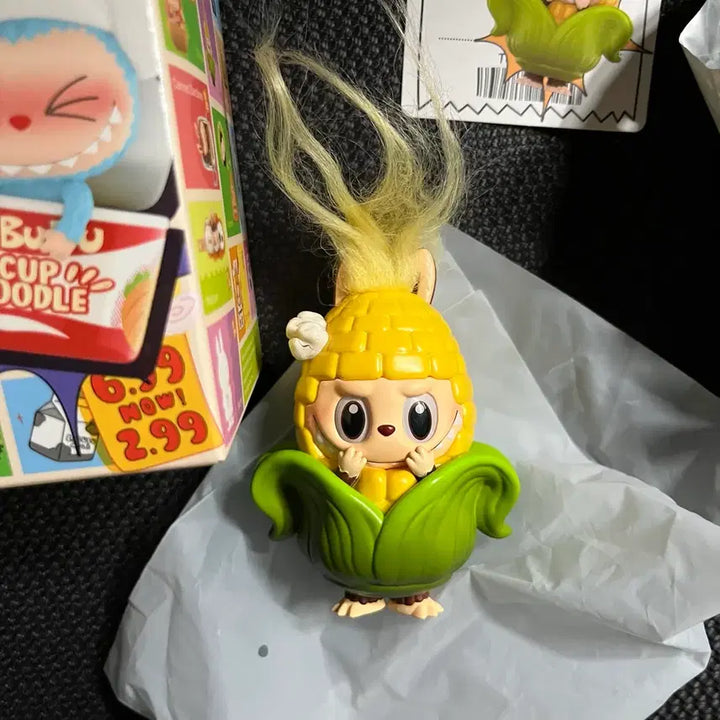 [BUNJANG] Labubu Suspicious Convenience Store Corn Figure / 팝마트 라부부 수상한 편의점 옥수수