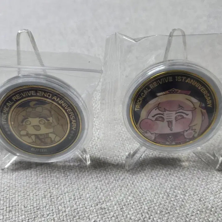 [BUNJANG] TRICKCAL 1st &amp; 2nd Anniversary Commemorative Coins Bundle / 트릭컬 1주년 2주년 기념 주화 코인 일괄 판매
