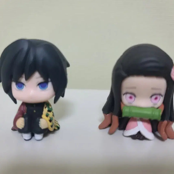 [BUNJANG] Demon Slayer Giyu &amp; Nezuko Machiboke Figure Set / 귀멸의칼날 마치보케 기유 네즈코 2종 팝니다.