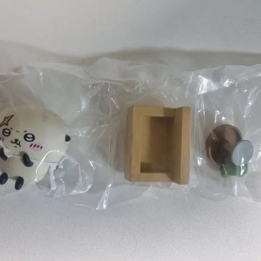 [BUNJANG] Chiikawa Rakko Diorama Figure (Sealed) / 미개봉) 치이카와 랏코 디오라마 피규어