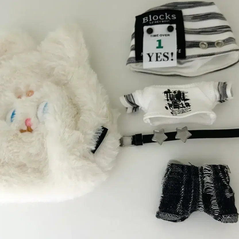 [BUNJANG] 10cm Cotton Doll Clothing &amp; Pouch Set / 10cm솜깅 Y2K인형옷 의상보관 파우치 세트
