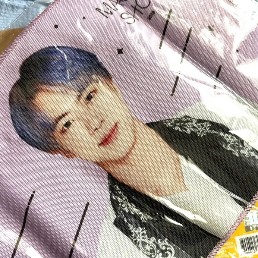 [BUNJANG] BTS Magic Shop Flag Image Jin (Sealed) / 방탄 BTS 재팬 매직샵 굿즈 플래그 이미지 진Jin 미개봉
