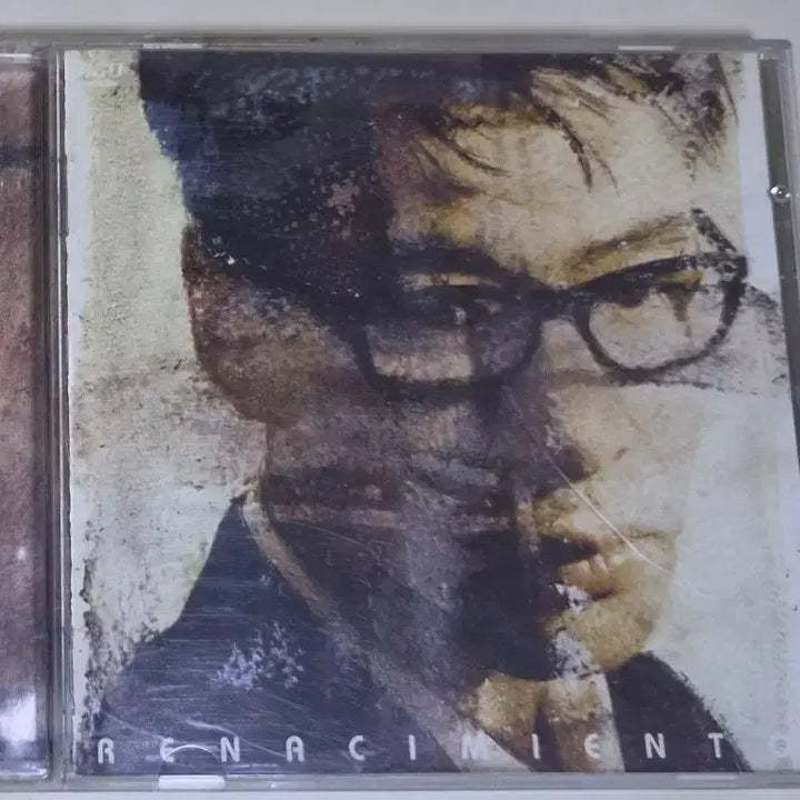 [BUNJANG] Yoon Sang Renacimiento (Unsealed CD) / 윤상 Renacimiento / 여러 언어로 재해석하여 리메이크 (개봉 CD)