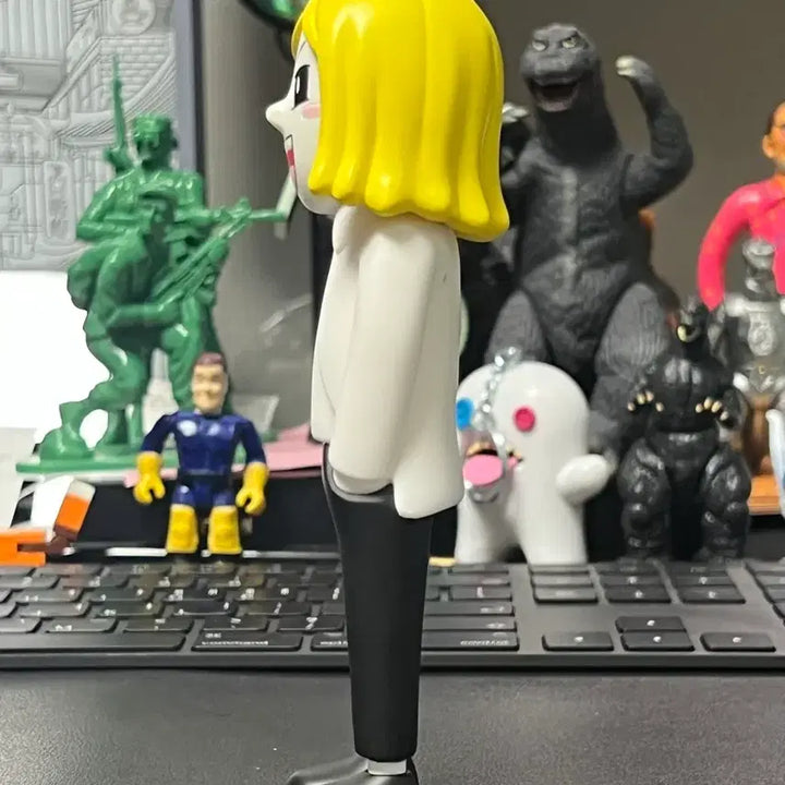 [BUNJANG] Line Friends James Figure / 라인프렌즈 제임스