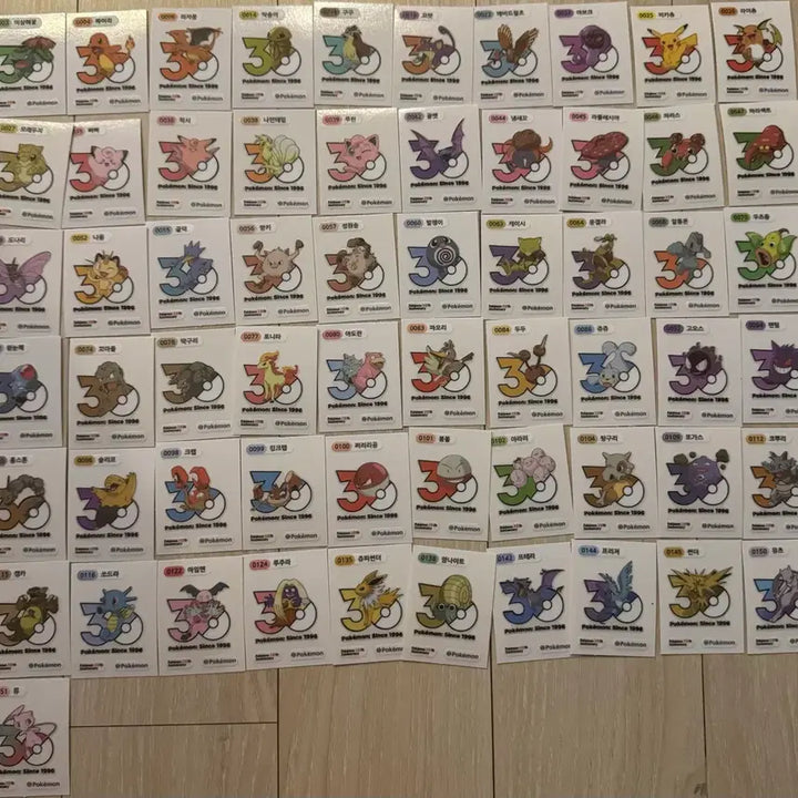 [BUNJANG] Pokemon 30th Anniversary Logo Sticker Bundle / 포켓몬 신상 30주년 1013종 로고씰 판매