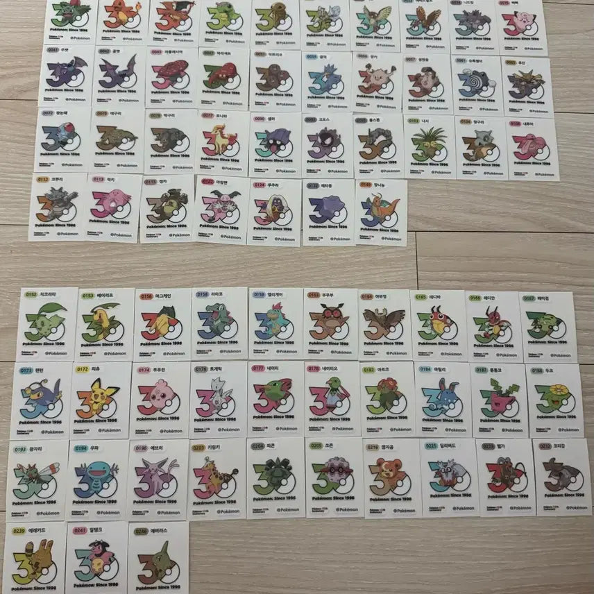 [BUNJANG] Pokemon 30th Anniversary Logo Sticker Bundle / 포켓몬 신상 30주년 1013종 로고씰 판매