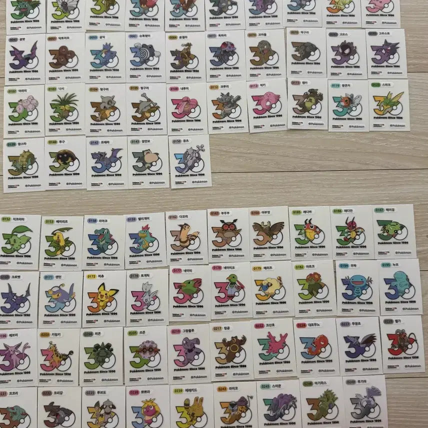 [BUNJANG] Pokemon 30th Anniversary Logo Sticker Bundle / 포켓몬 신상 30주년 1013종 로고씰 판매