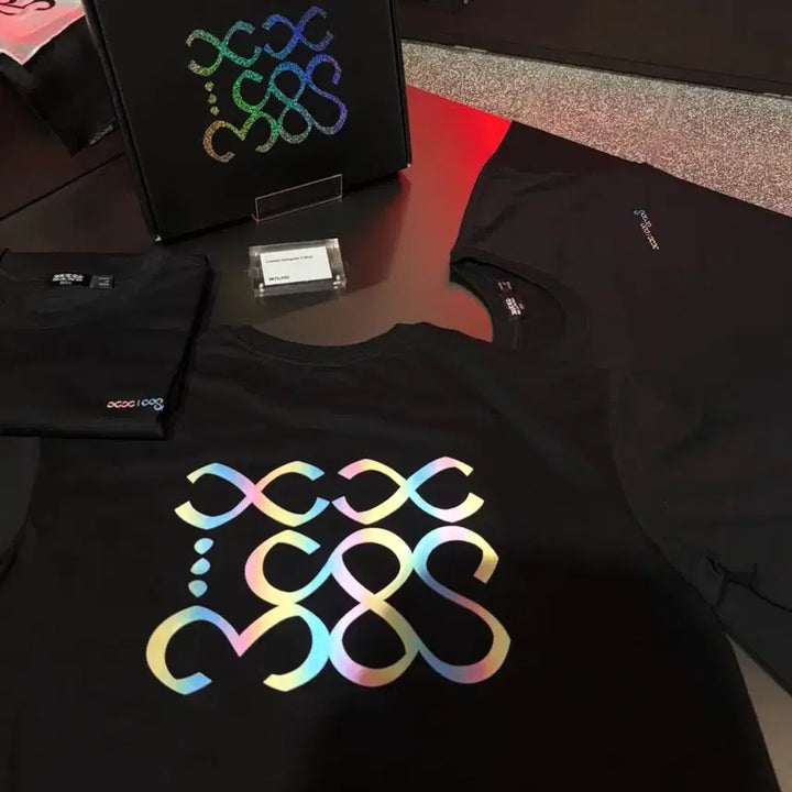 [BUNJANG] BIGBANG 20th Anniversary Limited Hologram T-Shirt / 빅뱅 20주년 기념 미디어 전시회 리미티드 홀로그램 티셔츠