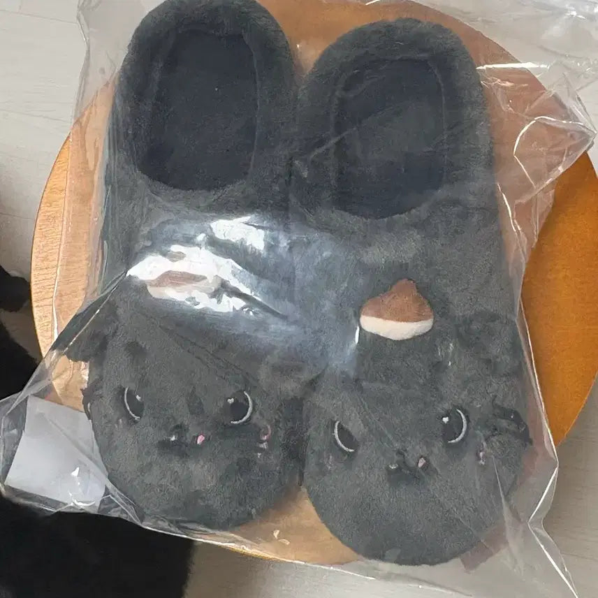 [BUNJANG] Riku Kuri Indoor Slippers / 리쿠 쿠리 실내화