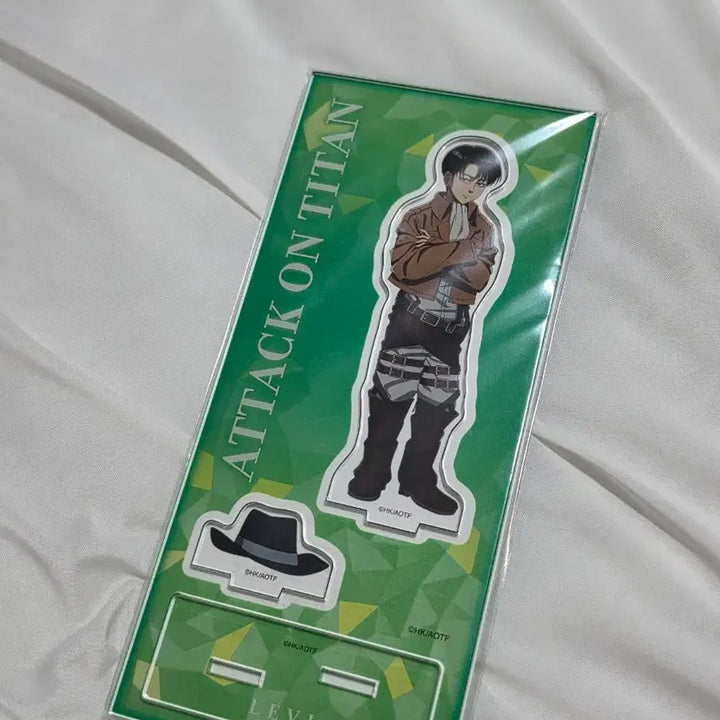 [BUNJANG] Attack on Titan Levi Childhood Chibi Acrylic Stand (Sealed) / [미개봉]진격의 거인 진격거 리바이 어린시절 치비 아크릴 스탠드 정품