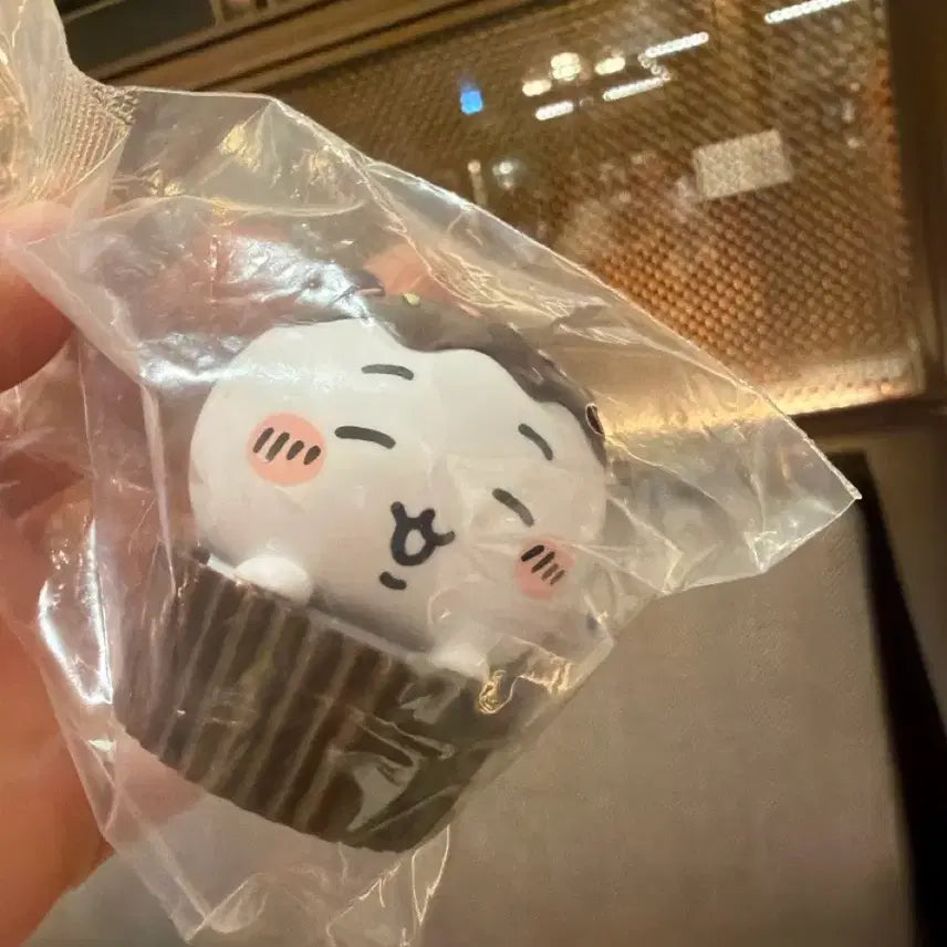 [BUNJANG] Cheekawa Monitor Random Figure / 먼작귀 모니터 랜덤 피규어 치이카와